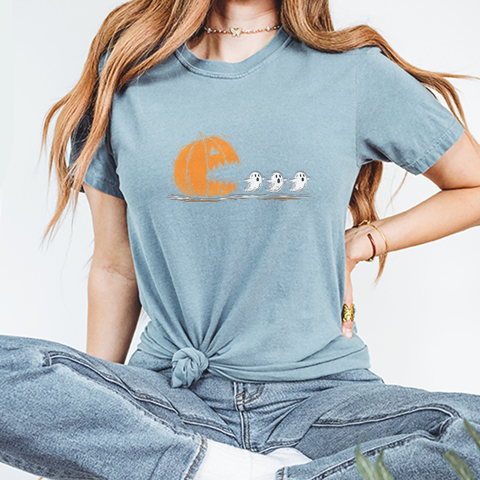Pumpkin Pacman Chasing Ghosts Halloween Vintage Soft Unisex T-shirt 