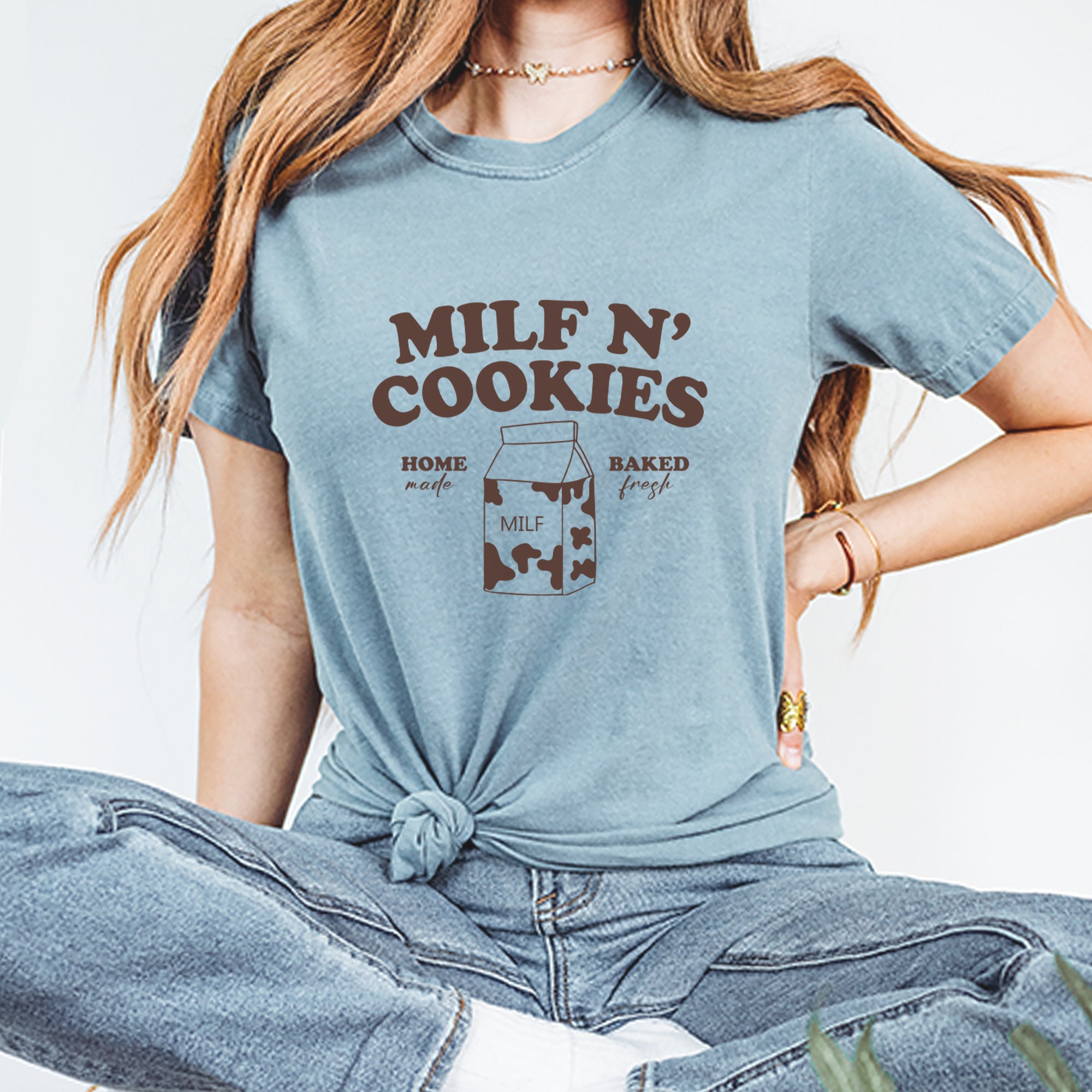 Milf And Cookies Vintage Soft Unisex T-shirt 