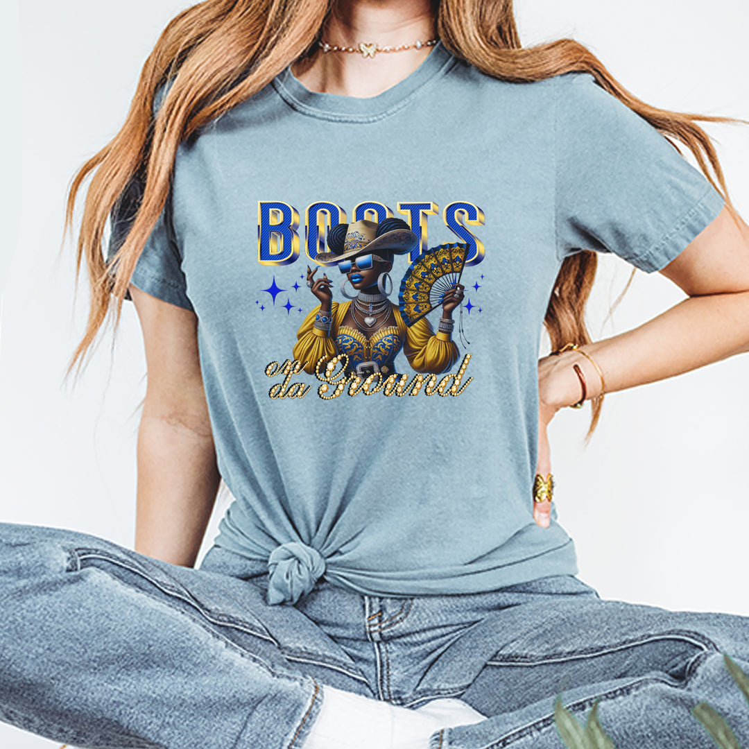 Boots On Da Ground Folding Fan Vintage Soft Unisex T-shirt 