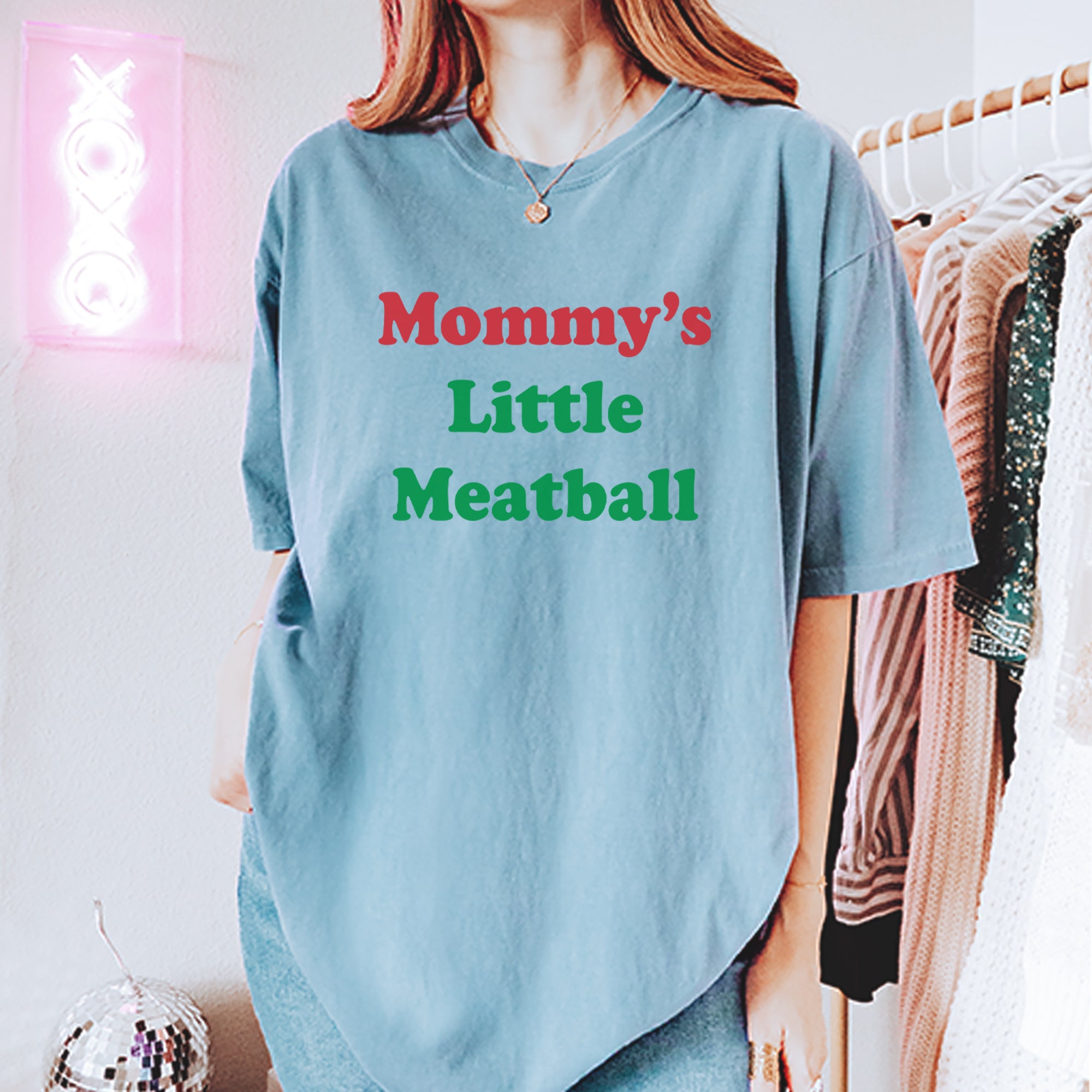 Mommy's Little Meatball Love Island Vintage Soft Unisex T-shirt 