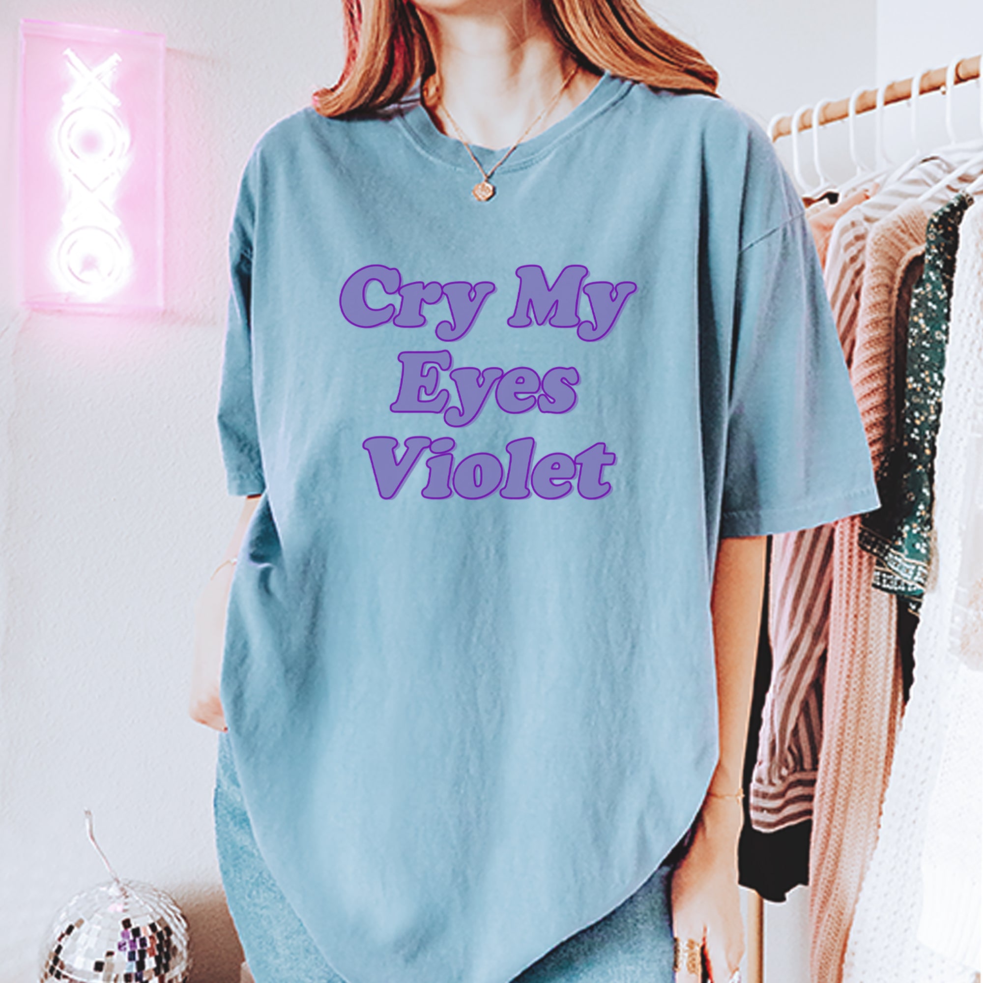 Cry My Eyes Violet Drama Queen Vintage Soft Unisex T-shirt 