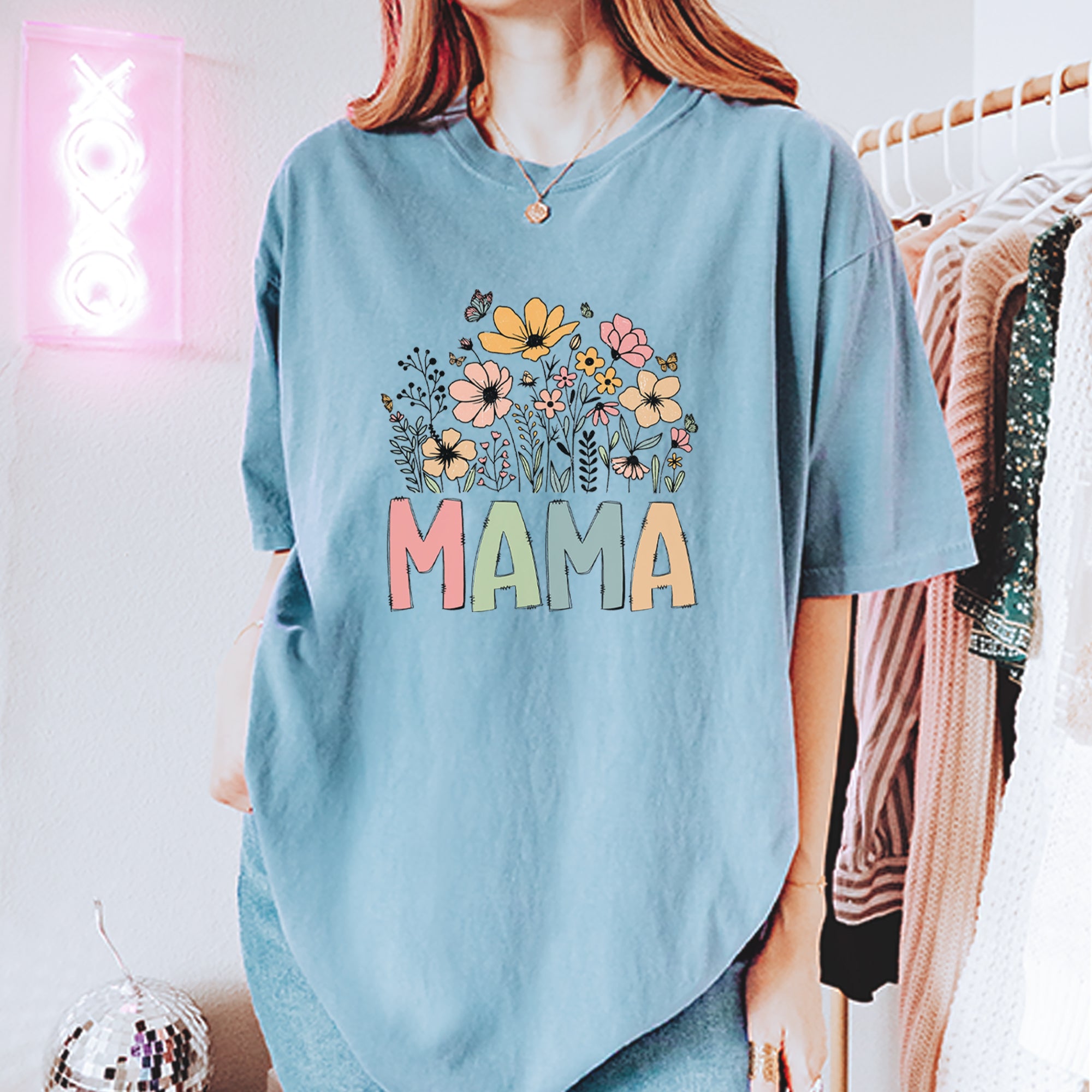 Mama Wildflower Retro Flower Vintage Soft Unisex T-shirt 
