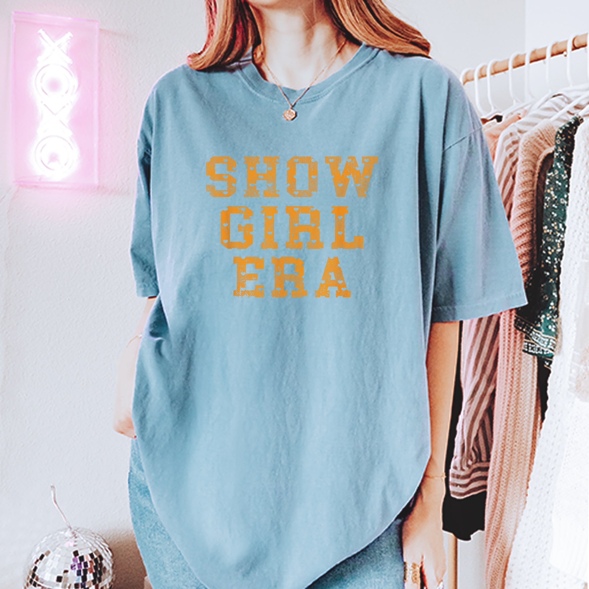 Vintage Showgirl Era Heart Vintage Soft Unisex T-shirt 