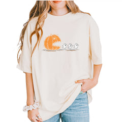 Pumpkin Pacman Chasing Ghosts Halloween Vintage Soft Unisex T-shirt Ivory