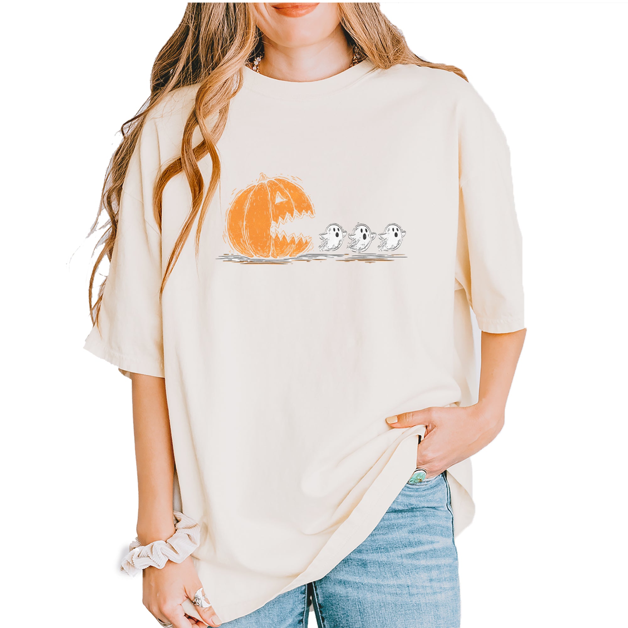 Pumpkin Pacman Chasing Ghosts Halloween Vintage Soft Unisex T-shirt Ivory