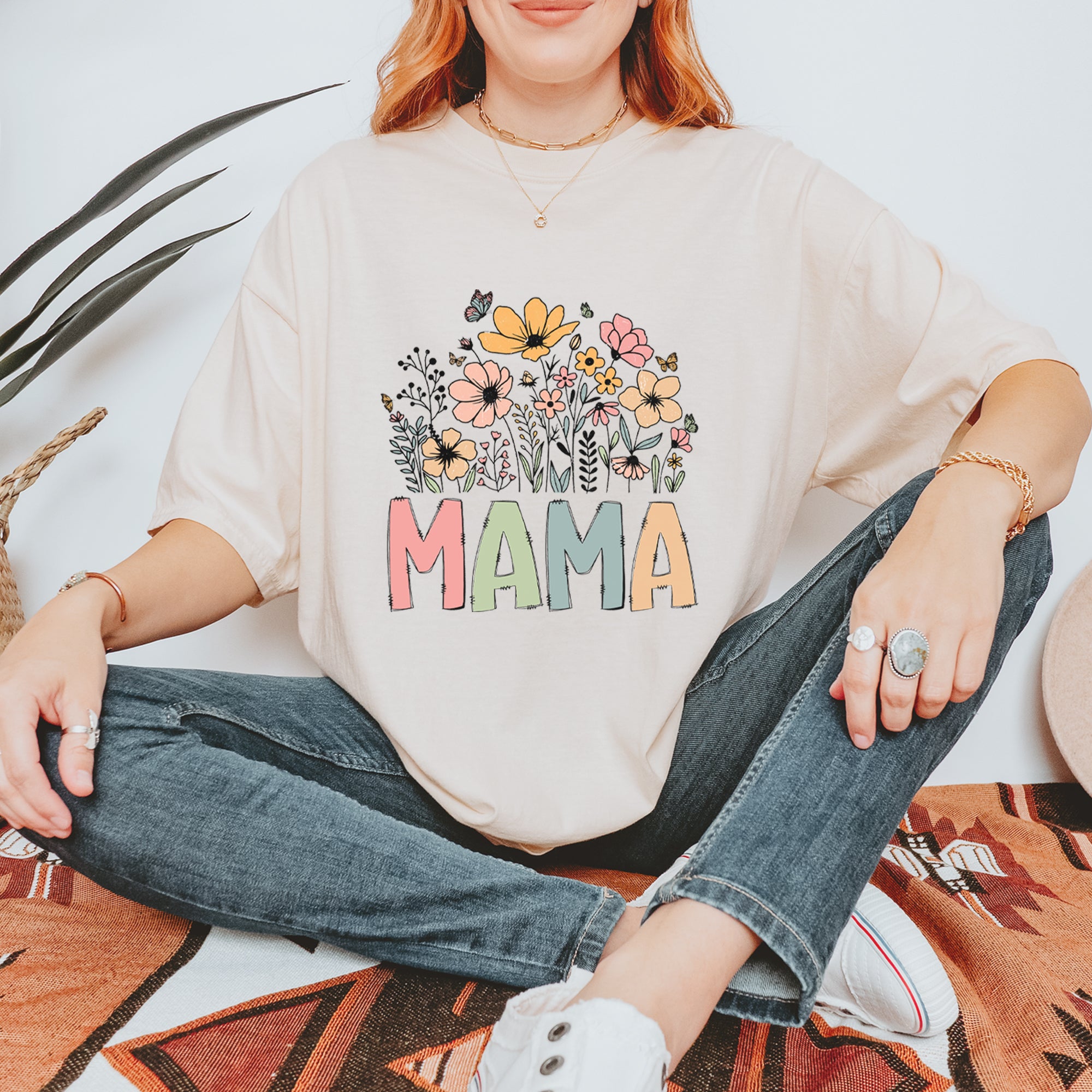 Mama Wildflower Retro Flower Vintage Soft Unisex T-shirt 
