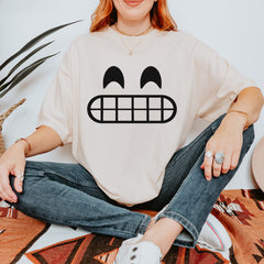 Emoticon Grinning Smile Face Vintage Soft Unisex T-shirt