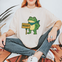 Sign Resist Meme Frog Protest Vintage Soft Unisex T-shirt 