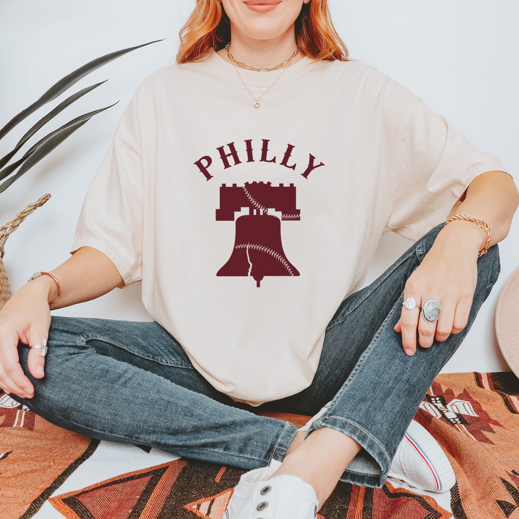 Philly Cracked Liberty Bell Vintage Soft Unisex T-shirt 