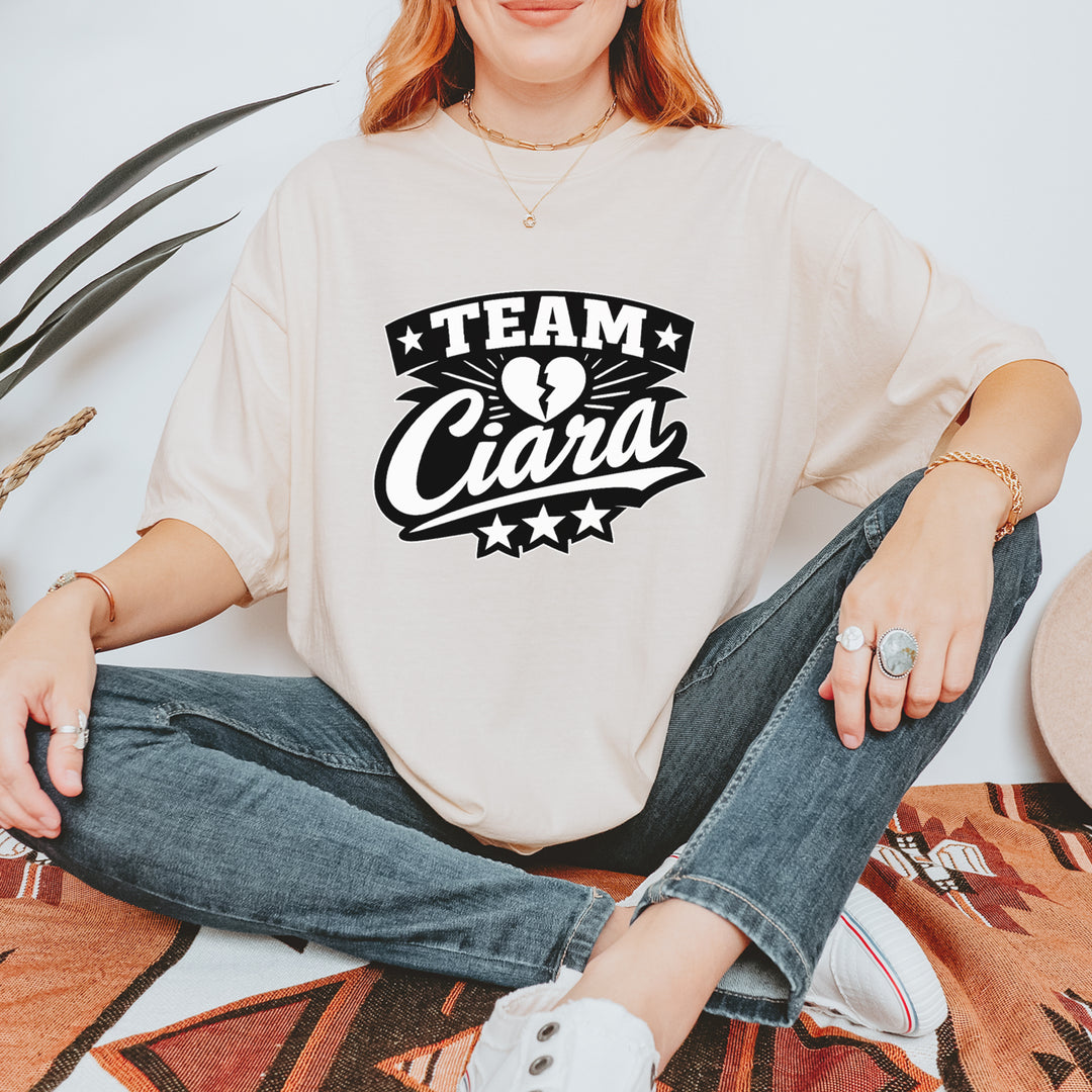 Team Ciara Scamanda Broken Heart Vintage Soft Unisex T-shirt 