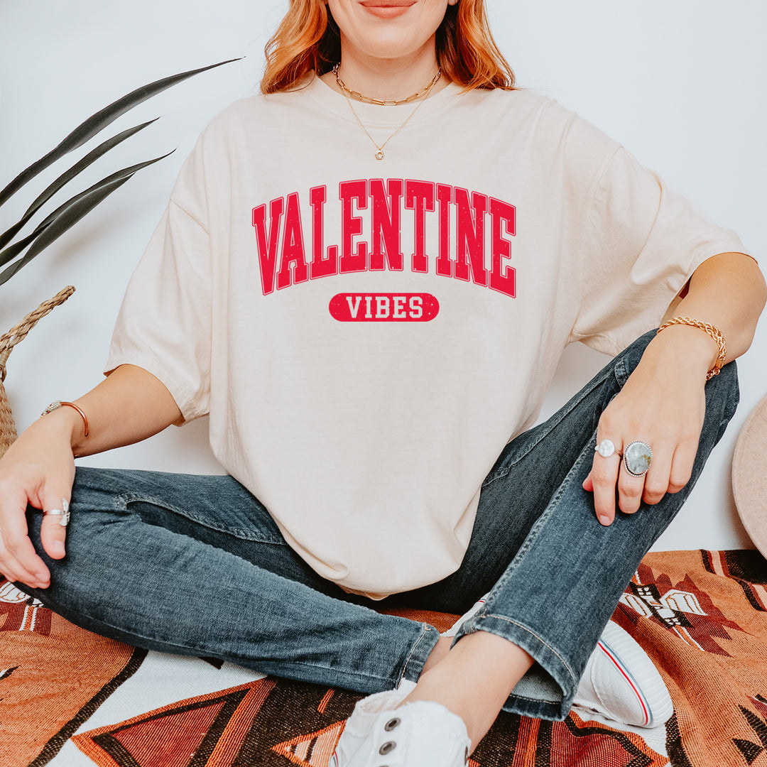 Valentines Vibes Vintage Soft Unisex T-shirt 