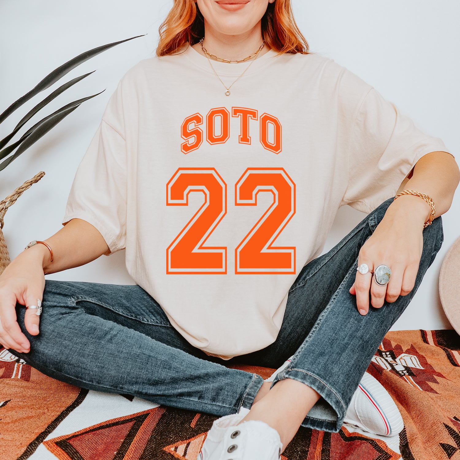 Soto Number 22 Vintage Soft Unisex T-shirt 