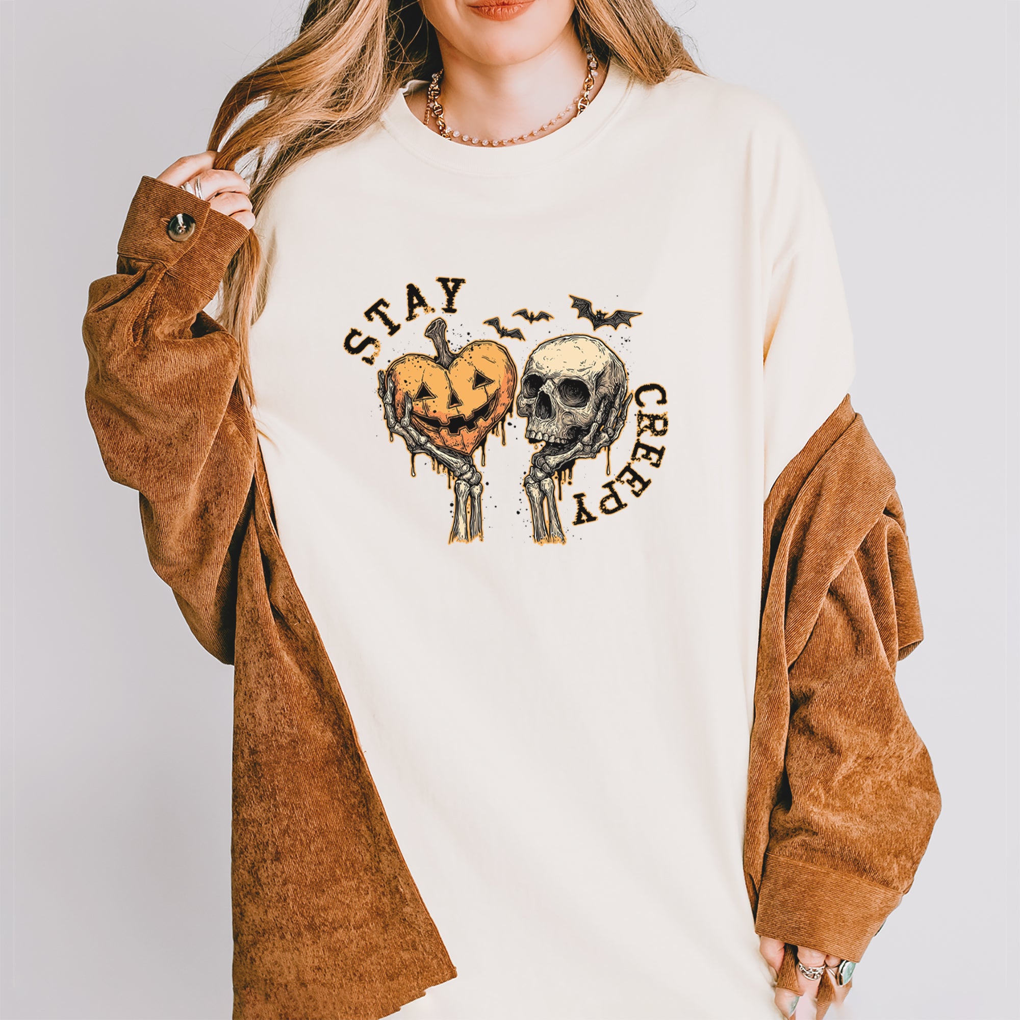 Stay Creepy Skull and Pumpkin Halloween Vintage Soft Unisex T-shirt 