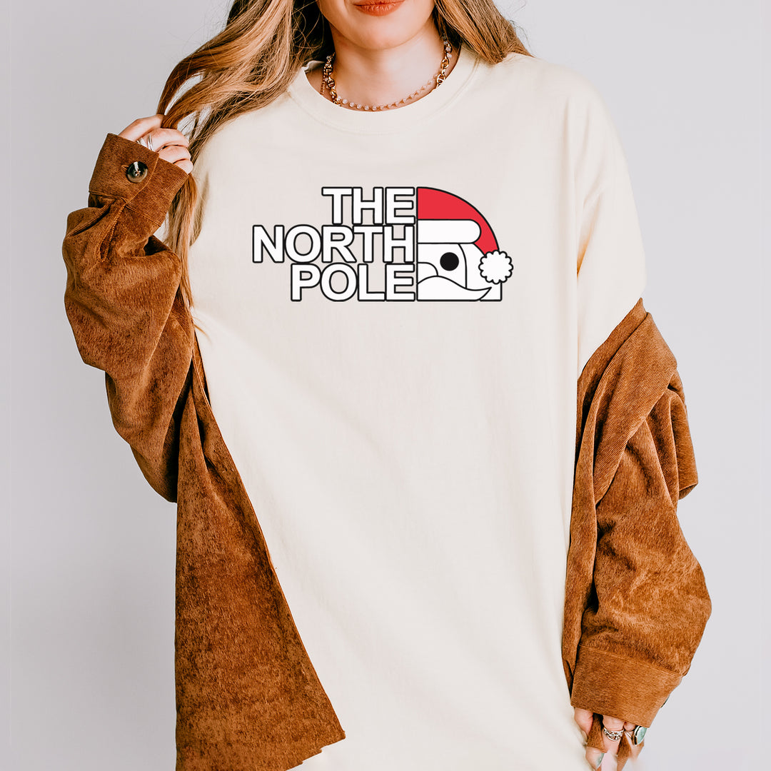 The North Pole Santa Face Vintage Soft Unisex T-shirt 