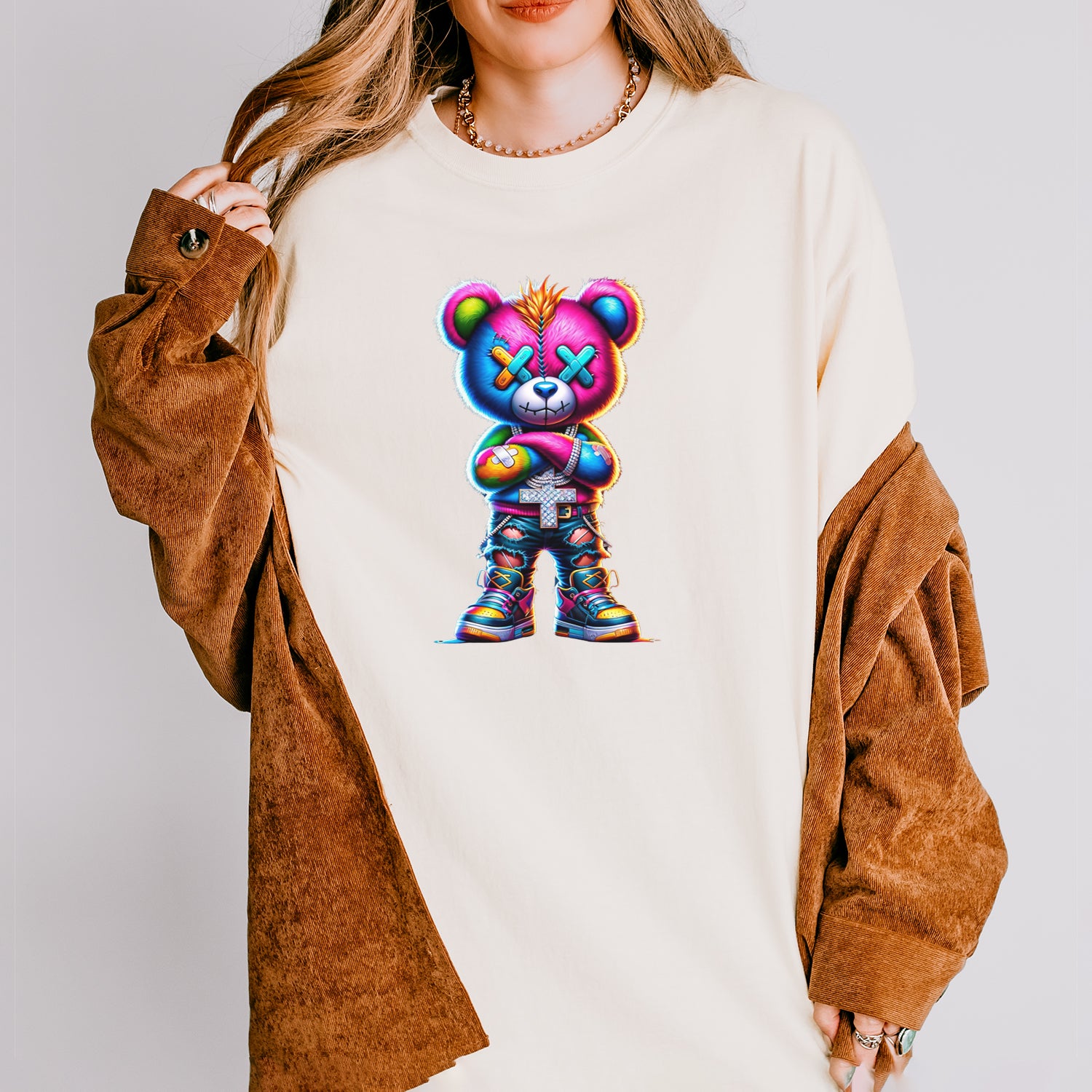Stitched Neon Urban Graffiti Bear Vintage Soft Unisex T-shirt 