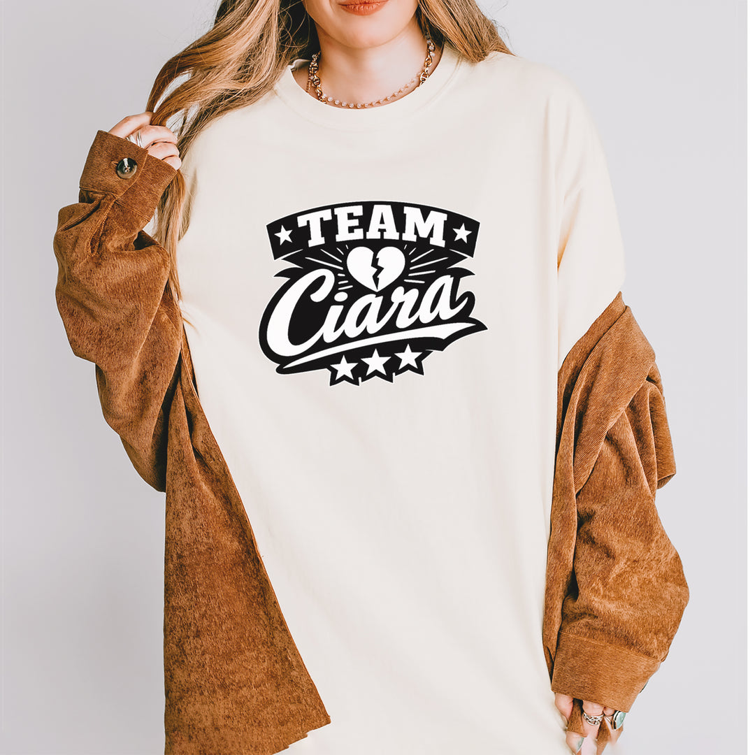 Team Ciara Scamanda Broken Heart Vintage Soft Unisex T-shirt 
