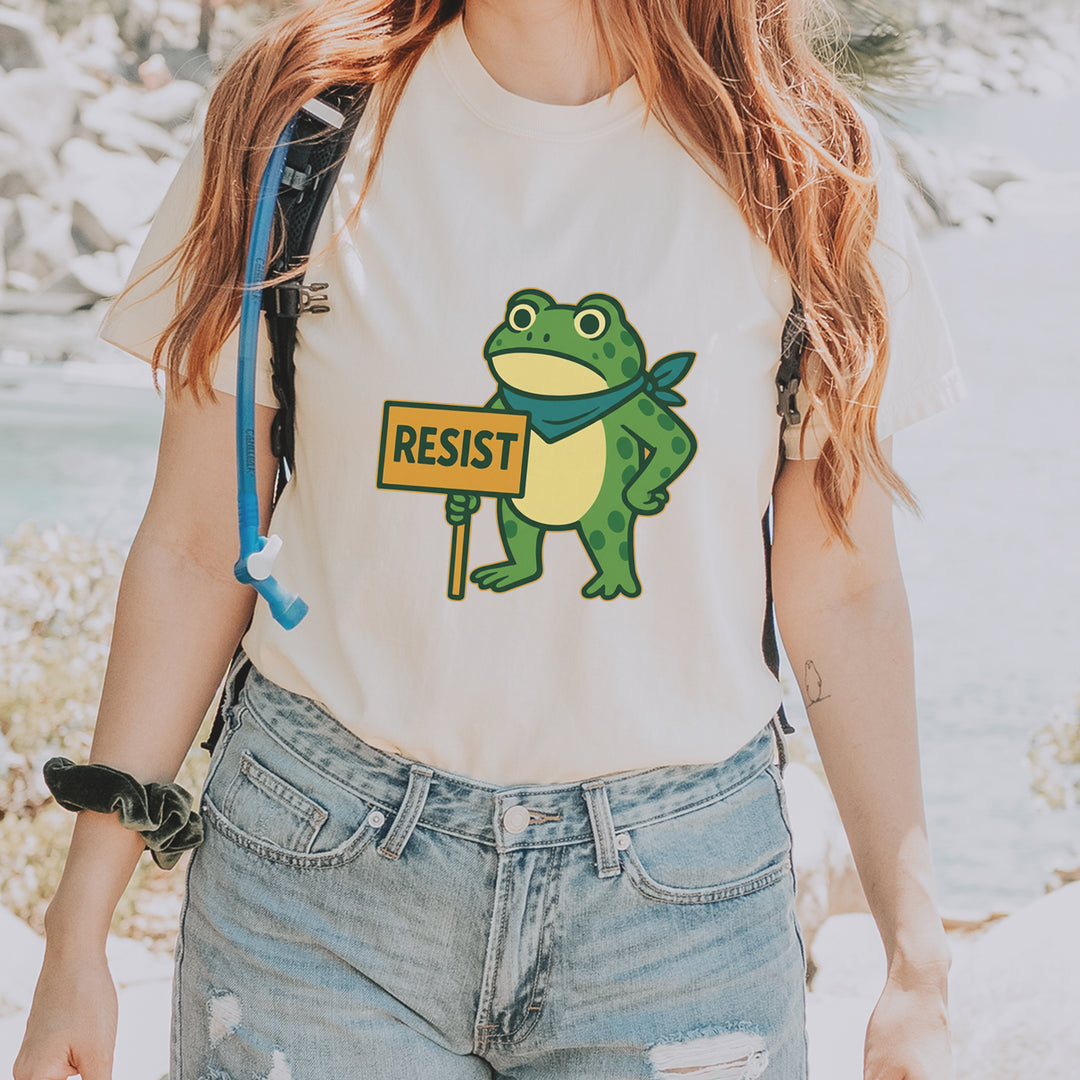 Sign Resist Meme Frog Protest Vintage Soft Unisex T-shirt 