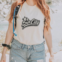 Sin City Vegas Retro Vintage Vintage Soft Unisex T-shirt 