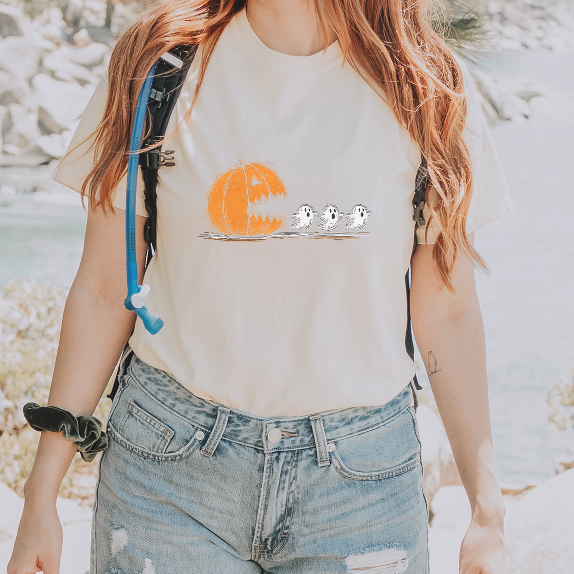 Pumpkin Pacman Chasing Ghosts Halloween Vintage Soft Unisex T-shirt 