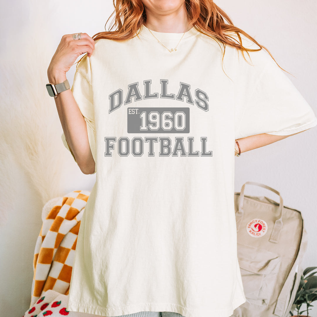 Dallas Football Established 1960 Vintage Soft Unisex T-shirt