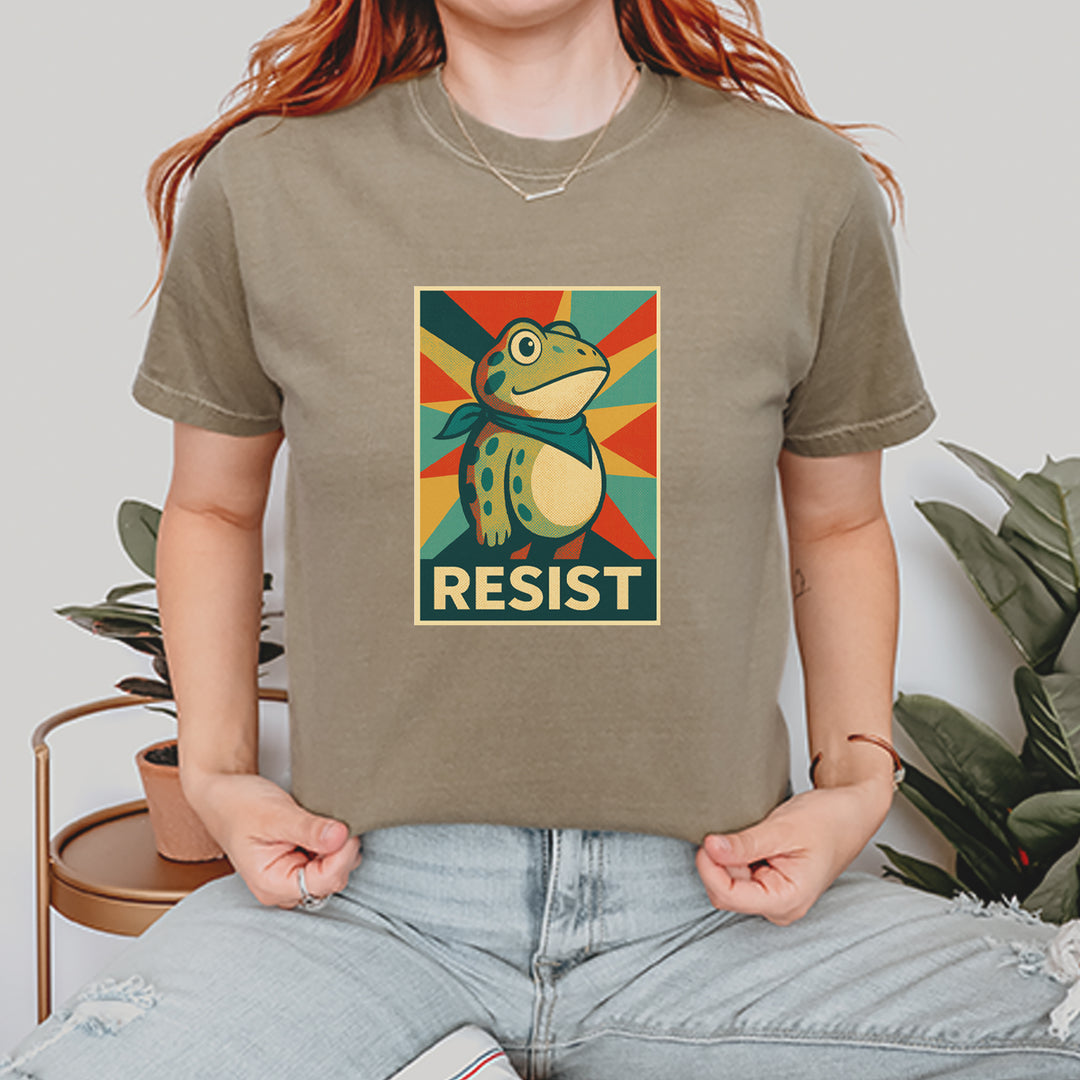Resist Portland Protest Frog Vintage Soft Unisex T-shirt 