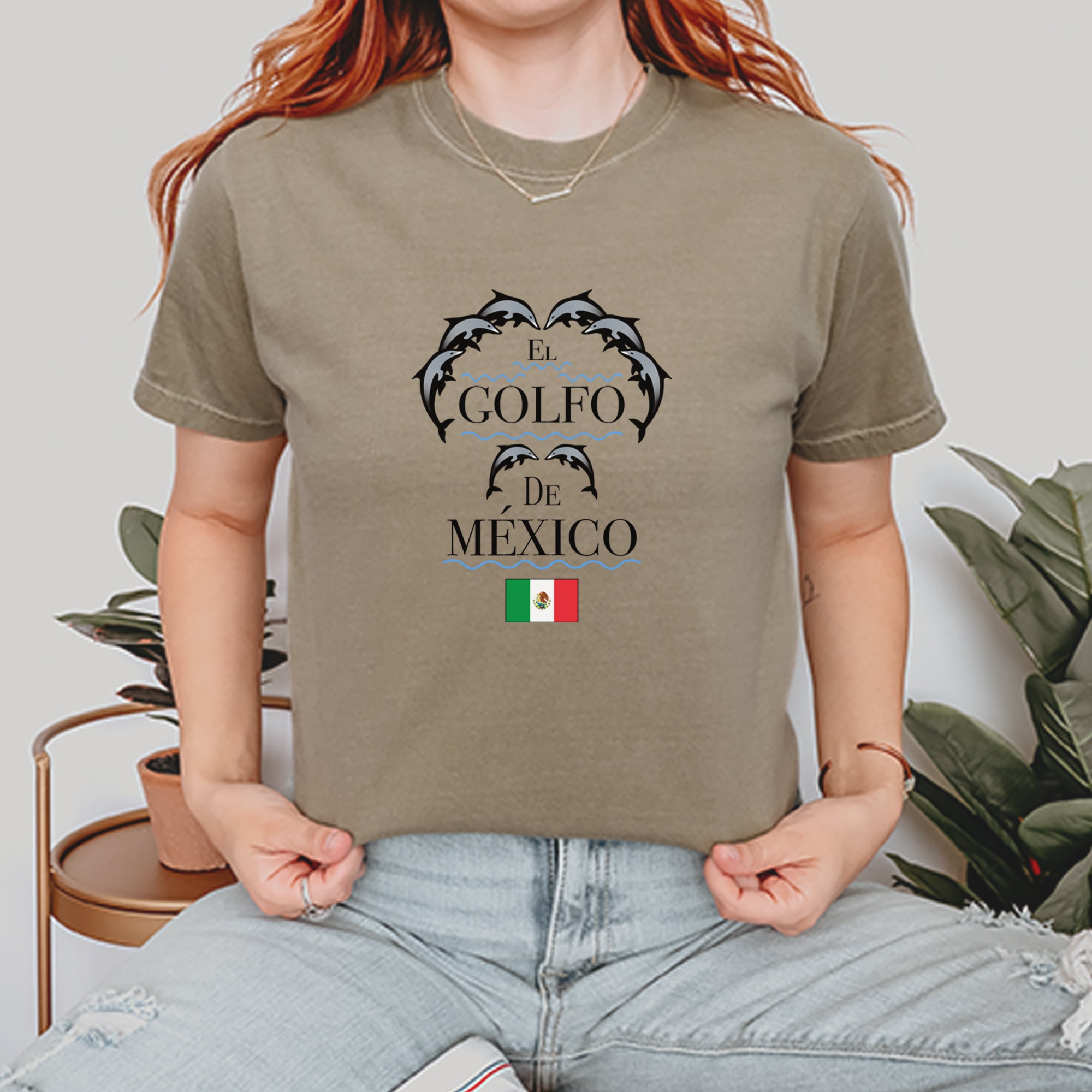 El Golfo De Mexico Dancing Dolphins Vintage Soft Unisex T-shirt 