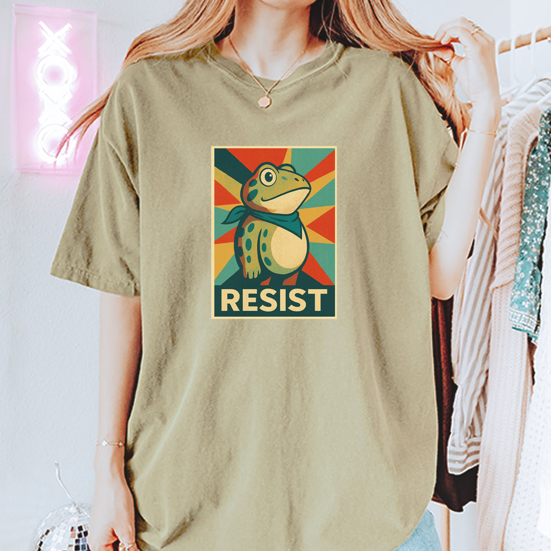 Resist Portland Protest Frog Vintage Soft Unisex T-shirt 