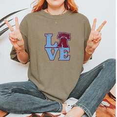 Love Philly Liberty Bell Vintage Soft Unisex T-shirt 