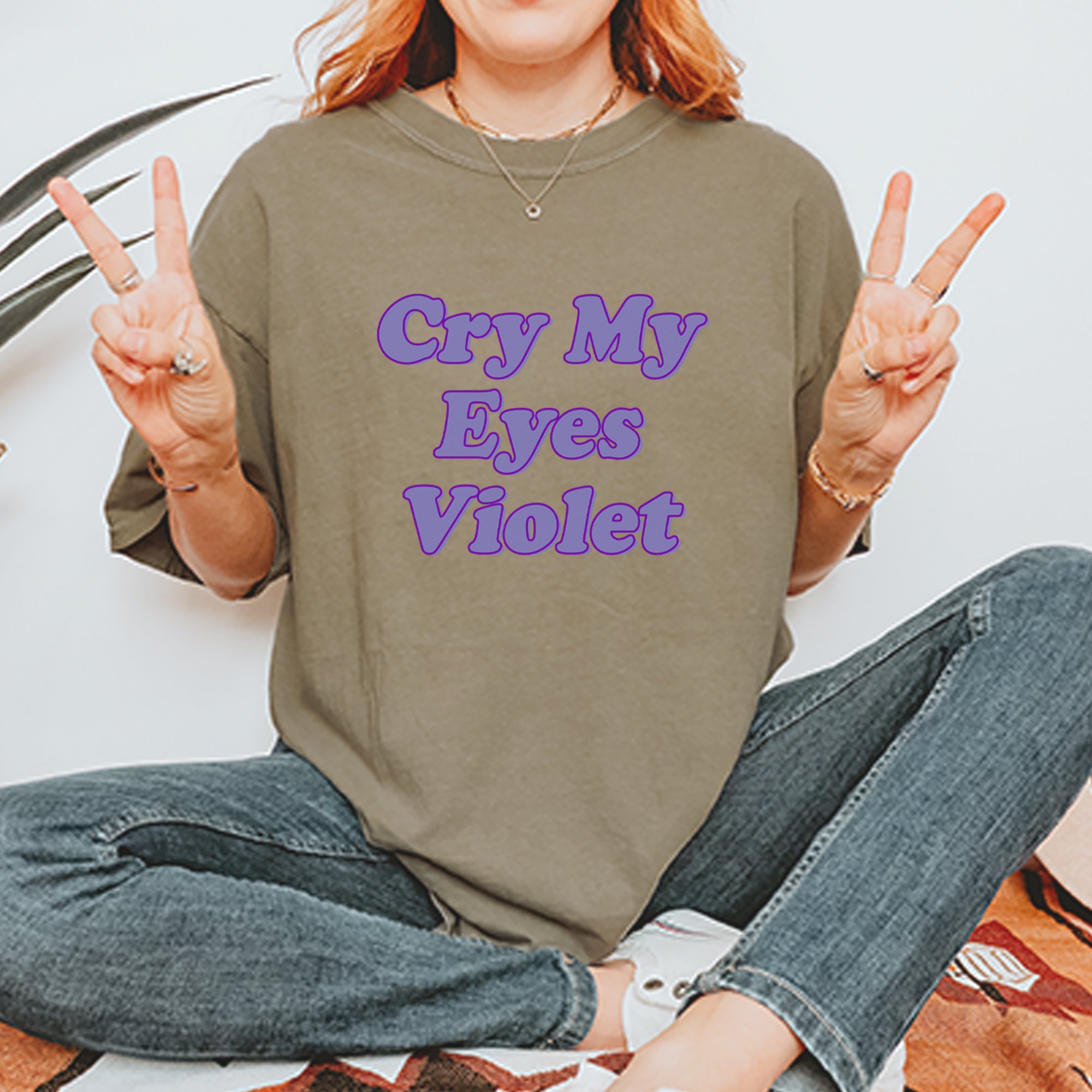 Cry My Eyes Violet Drama Queen Vintage Soft Unisex T-shirt 