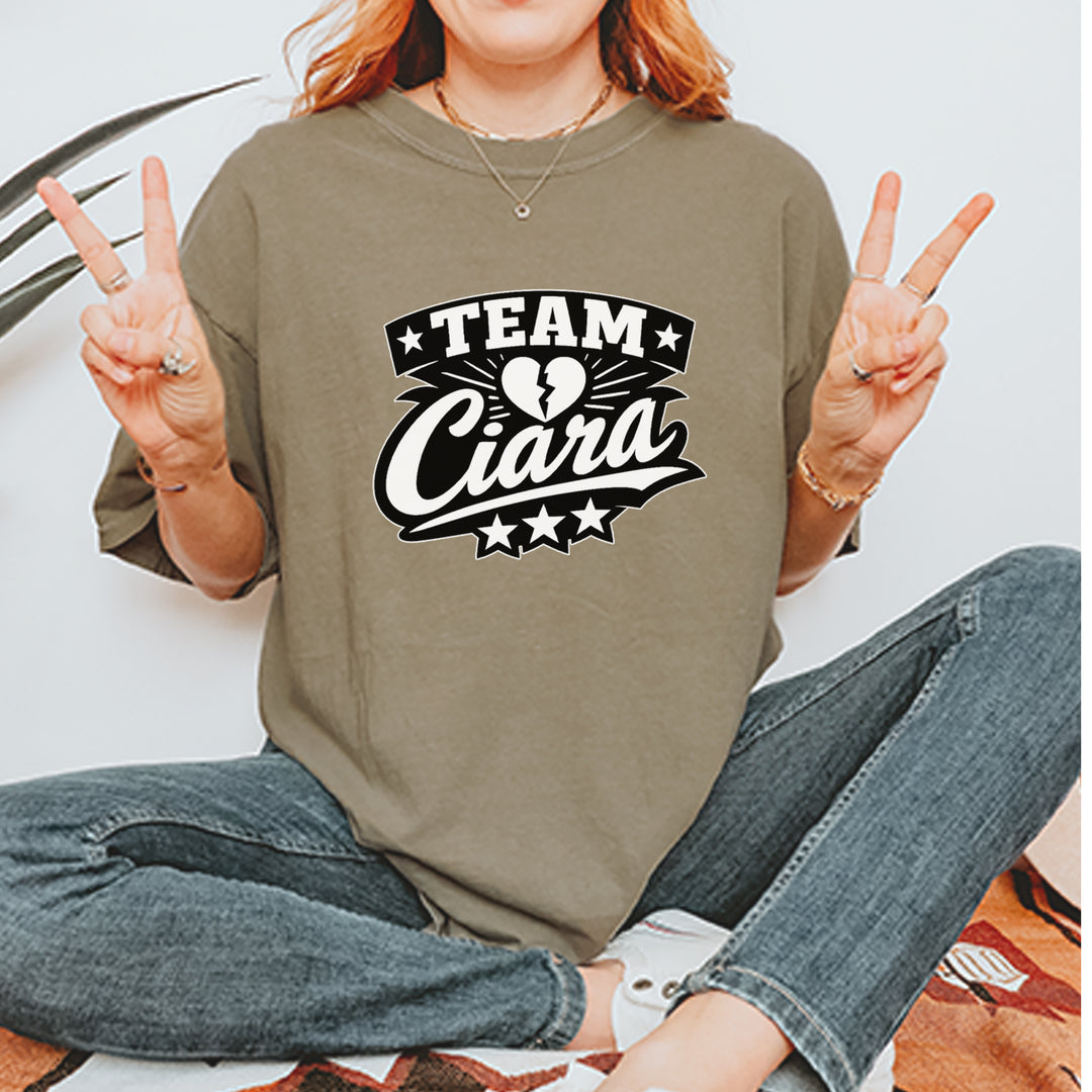 Team Ciara Scamanda Broken Heart Vintage Soft Unisex T-shirt 