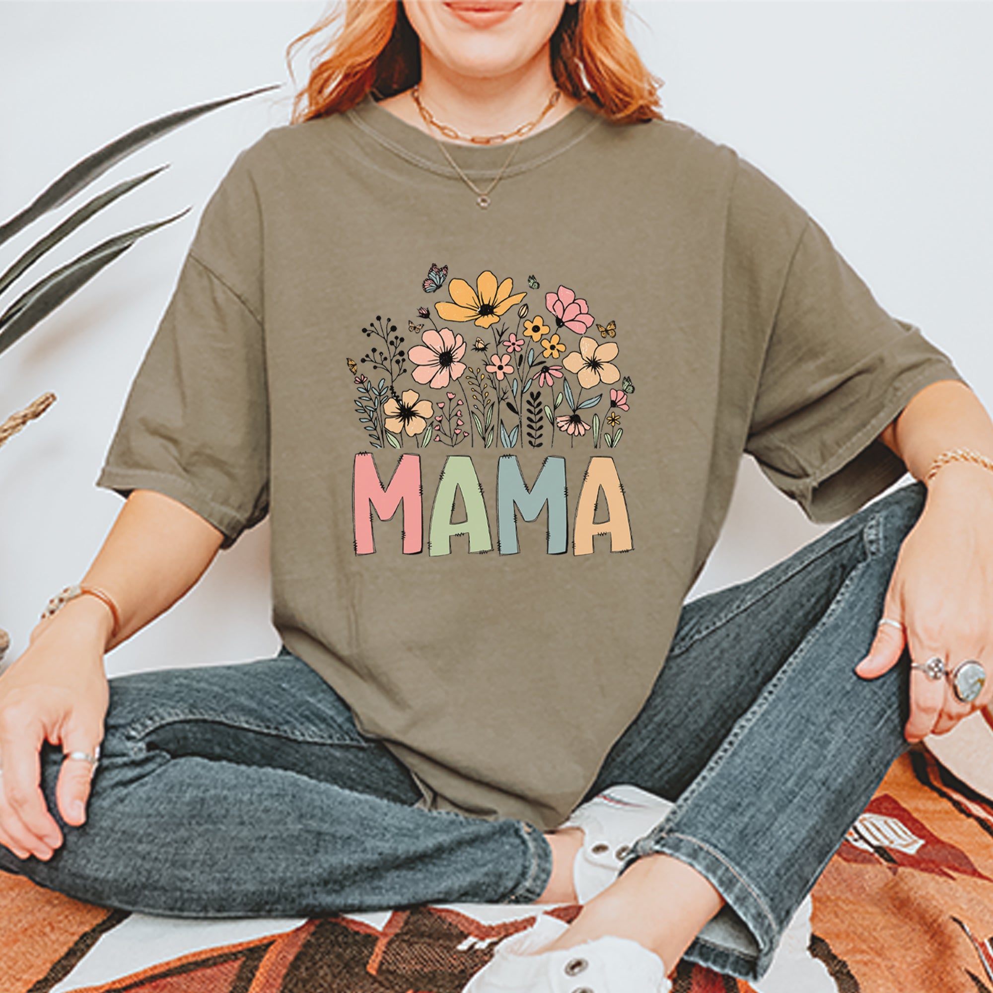 Mama Wildflower Retro Flower Vintage Soft Unisex T-shirt 