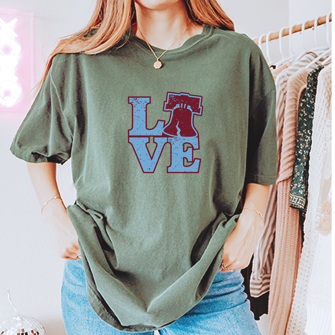 Love Philly Liberty Bell Vintage Soft Unisex T-shirt 