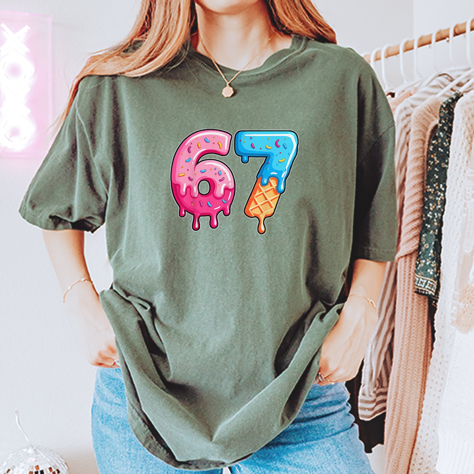 67 Dripping Ice Cream Donut Melt Vintage Soft Unisex T-shirt 