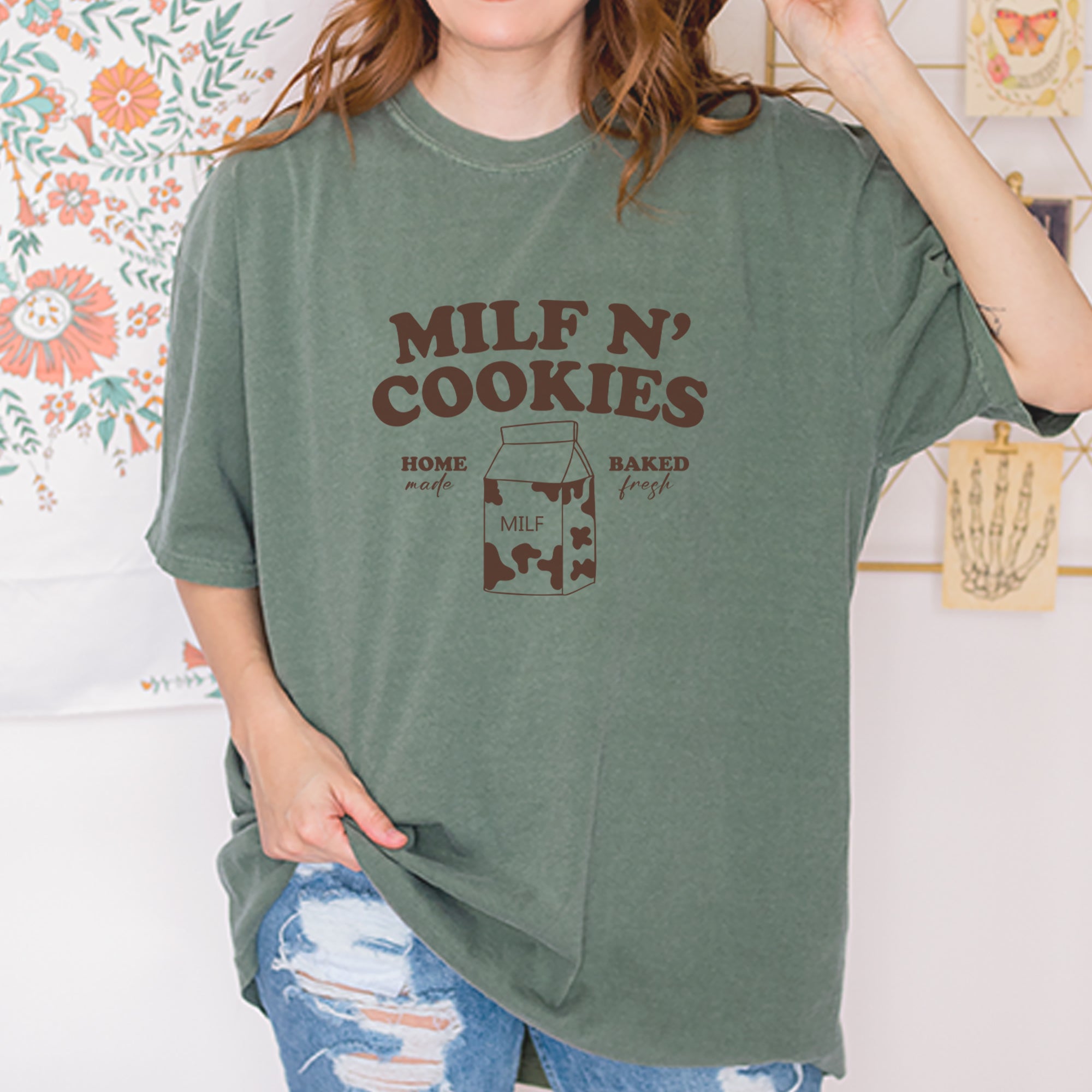 Milf And Cookies Vintage Soft Unisex T-shirt 