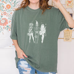Vintage Spooky Squad Pinup Halloween Design Vintage Soft Unisex T-shirt 
