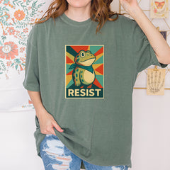 Resist Portland Protest Frog Vintage Soft Unisex T-shirt 