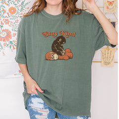 Punch Stay Kind Macaque Vintage Soft Unisex T-shirt 