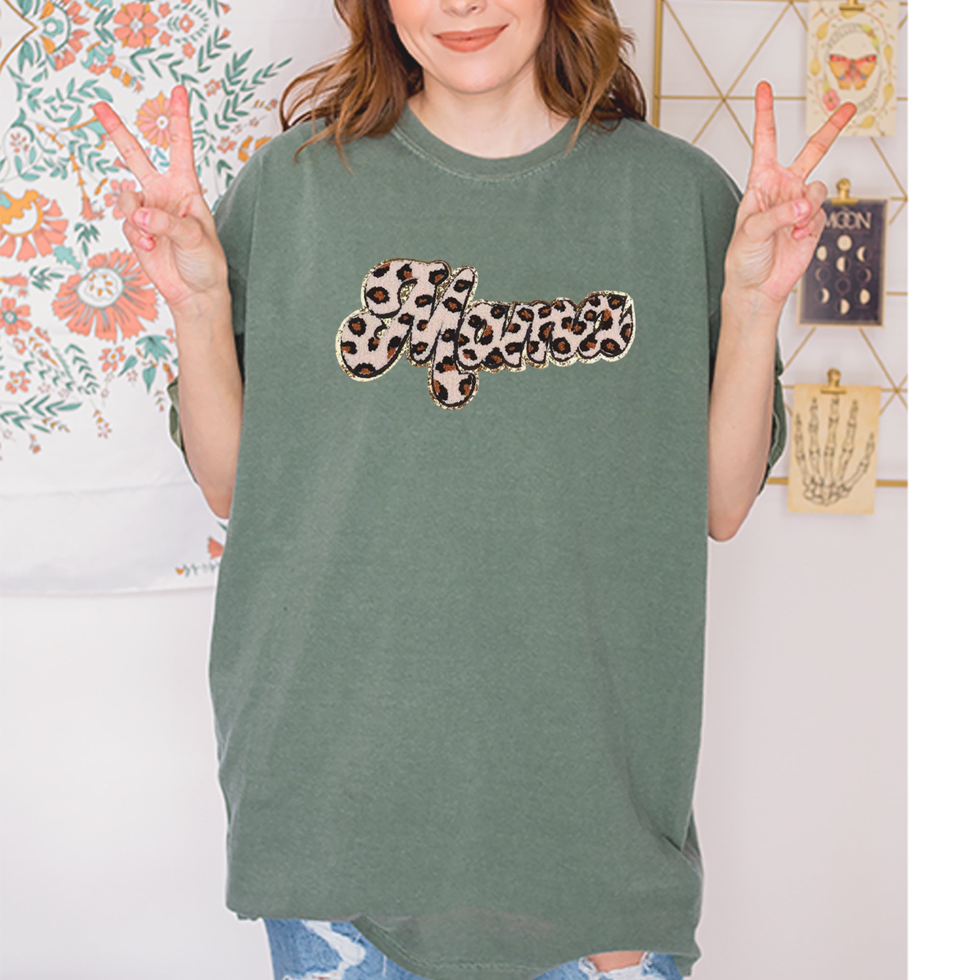 Mama Cheetah Print Glitter Chenille Patch Vintage Soft Unisex T-shirt 