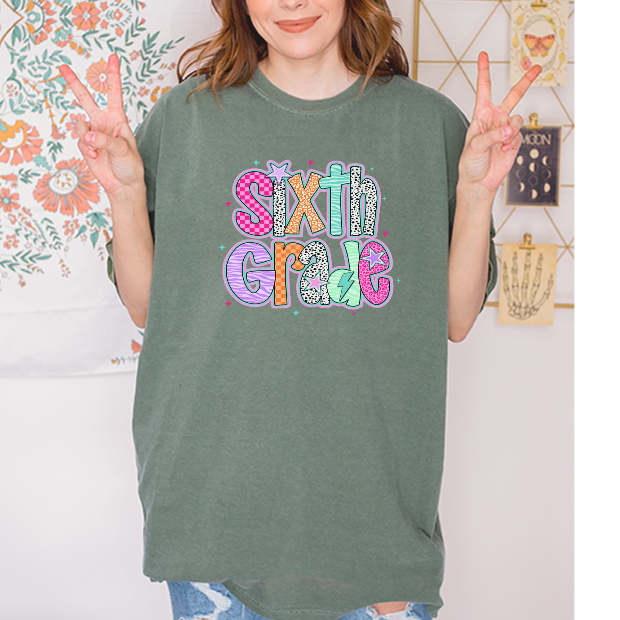Sixth Grade Colorful Back to School Vintage Soft Unisex T-shirt 