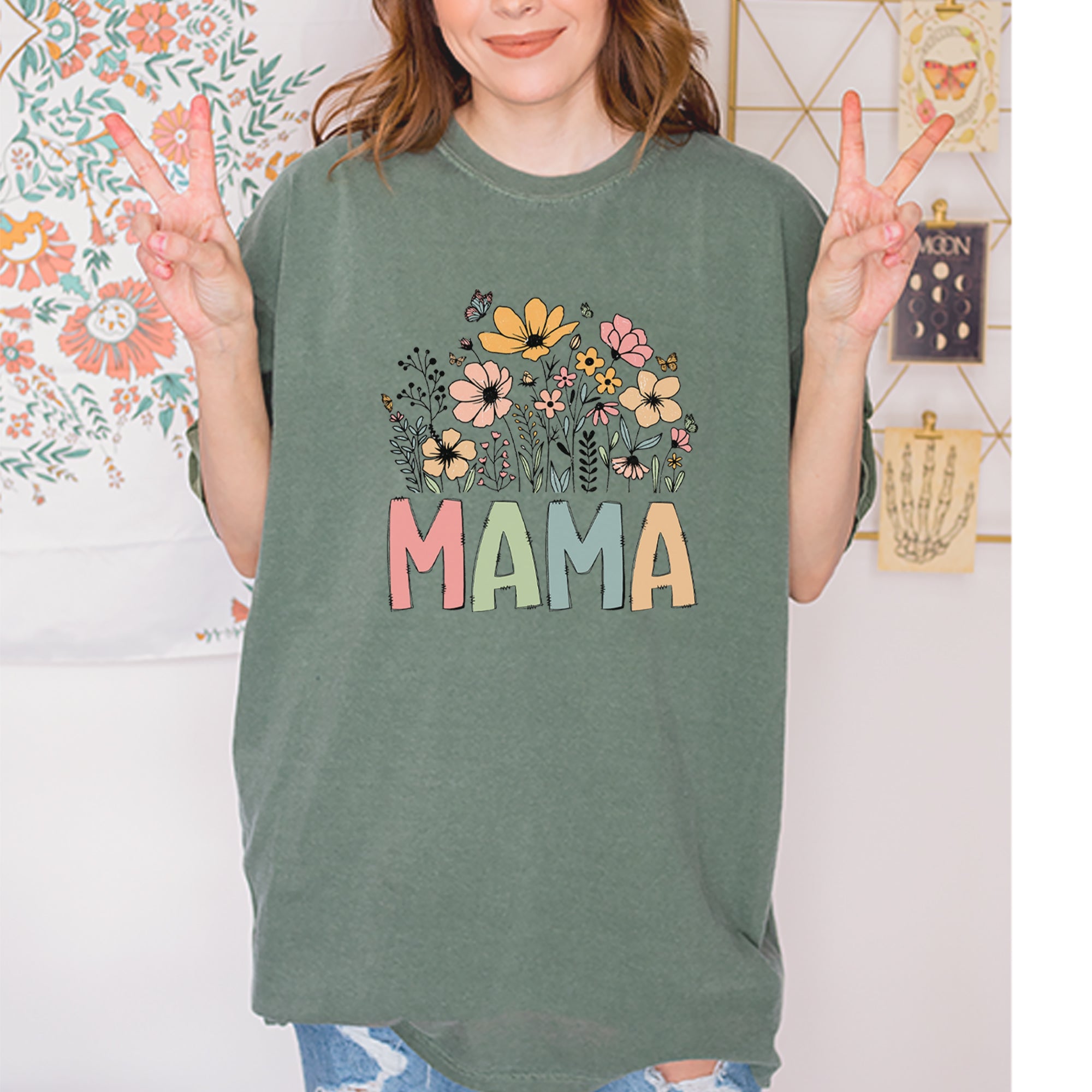Mama Wildflower Retro Flower Vintage Soft Unisex T-shirt 