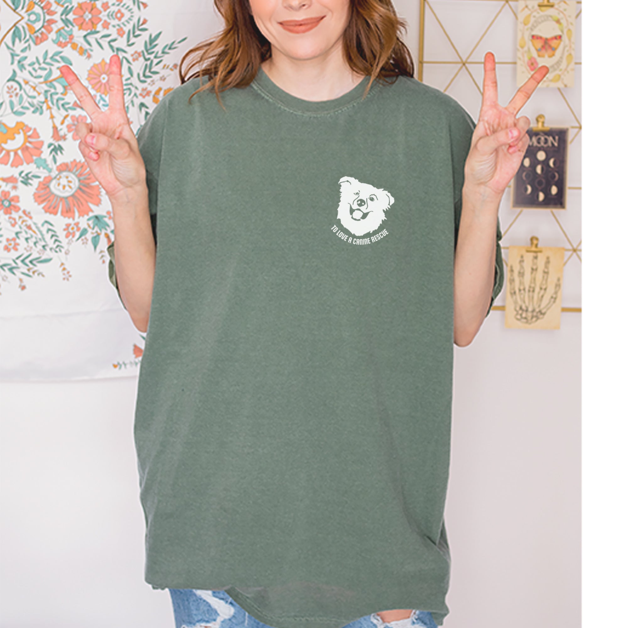 TLC Chelsea's Barking Back Vintage Soft Unisex T-shirt 