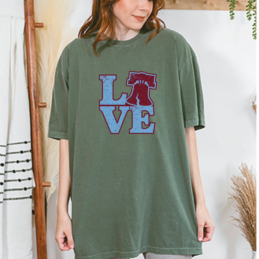 Love Philly Liberty Bell Vintage Soft Unisex T-shirt 