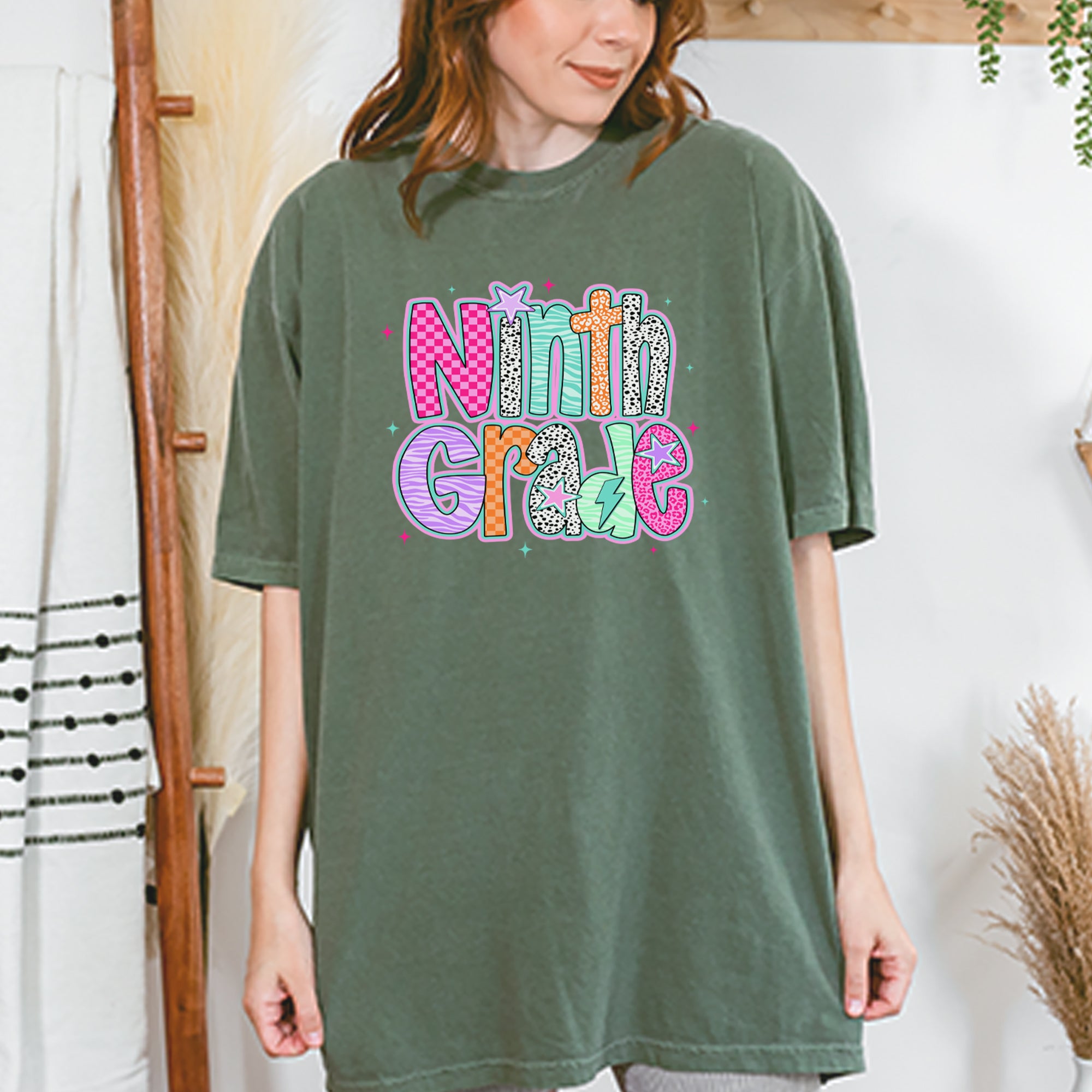 Ninth Grade Freshman Vibes Colorful Back to School Vintage Soft Unisex T-shirt 