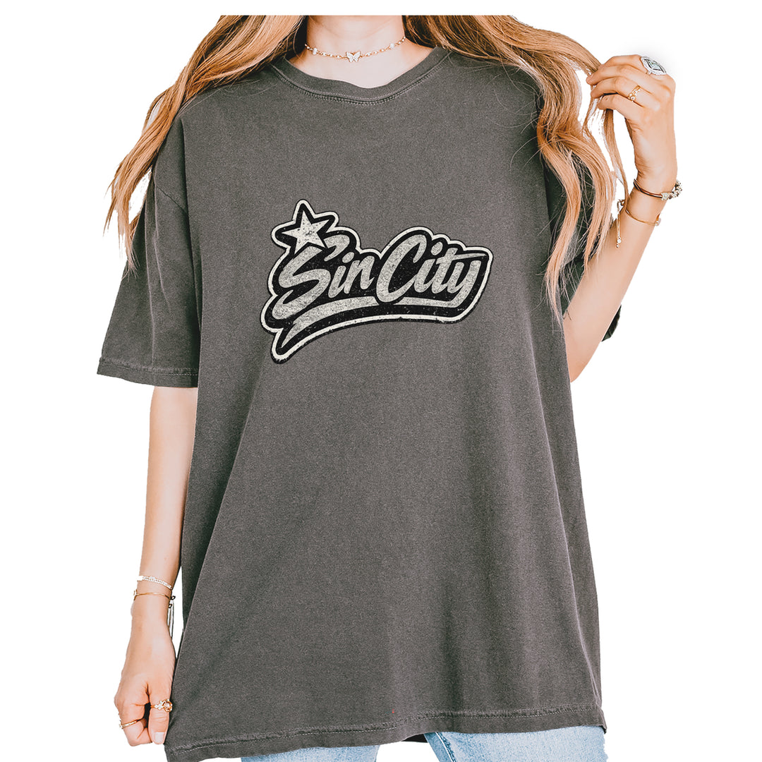 Sin City Vegas Retro Vintage Vintage Soft Unisex T-shirt Pepper