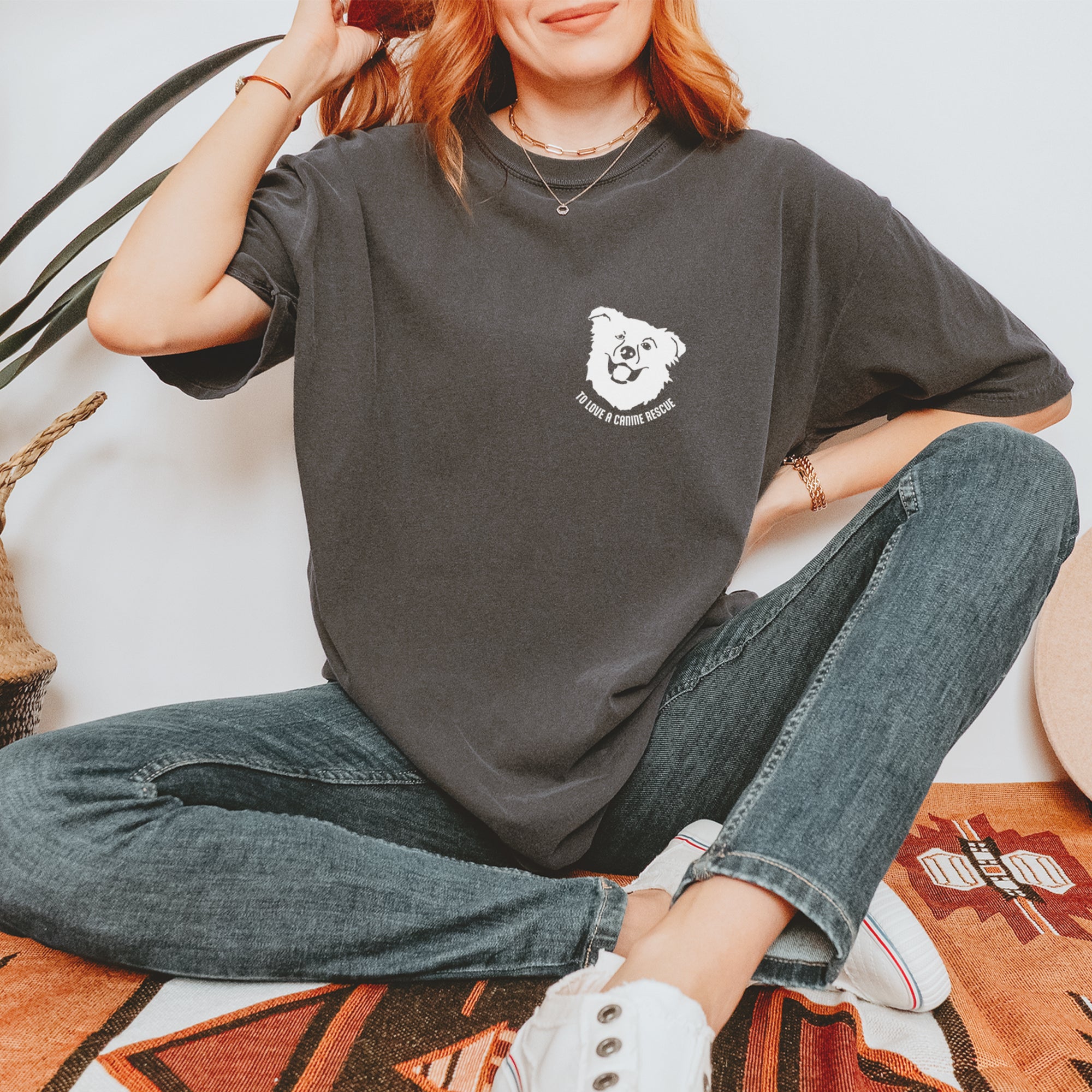 TLC Chelsea's Barking Back Vintage Soft Unisex T-shirt 