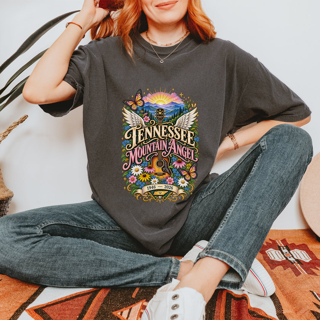 Tennessee Mountain Angel Wings Dolly Vintage Soft Unisex T-shirt 