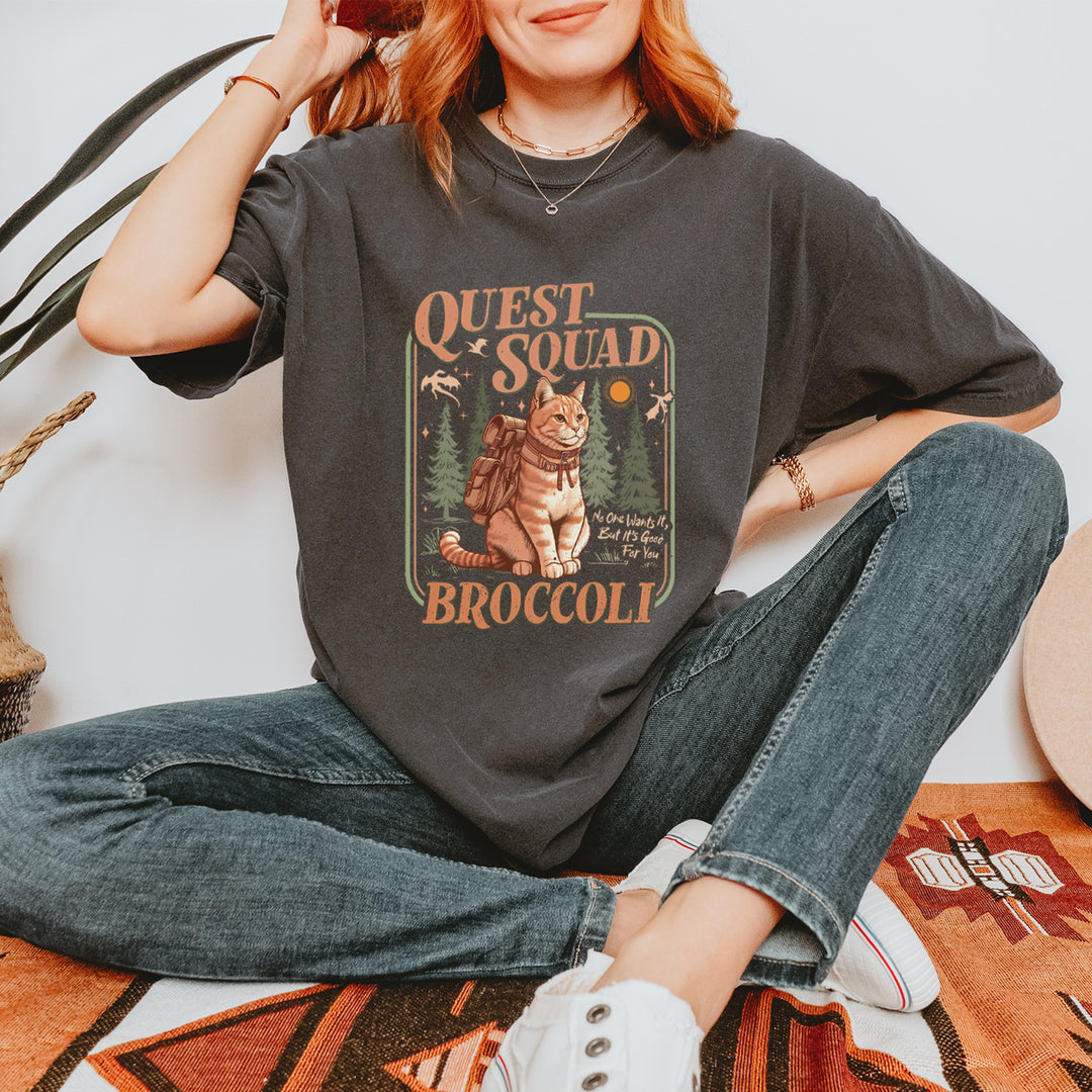 Quest Squad Broccoli Cat Fantasy Reader  Vintage Soft Unisex T-shirt 