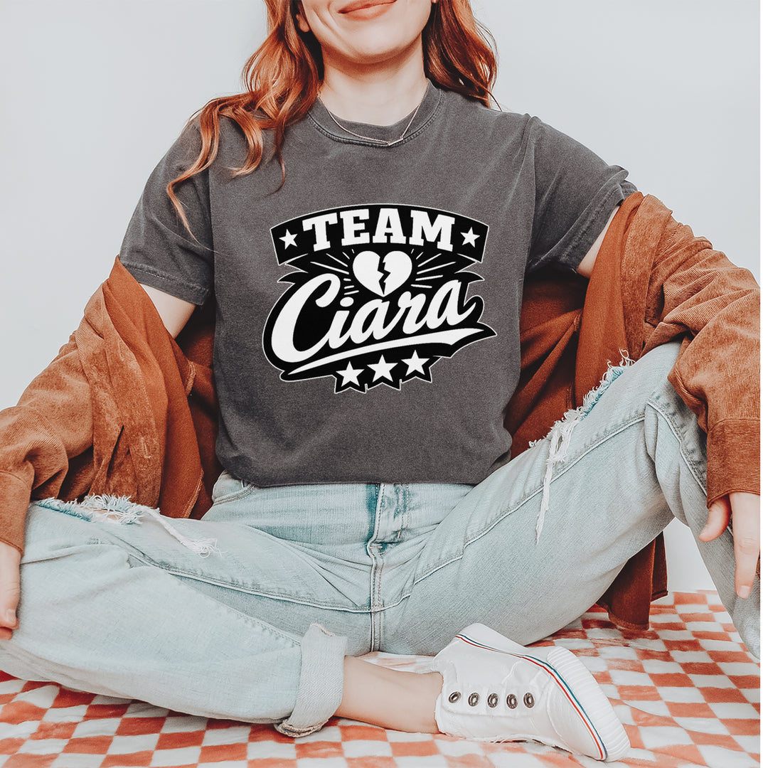 Team Ciara Scamanda Broken Heart Vintage Soft Unisex T-shirt 