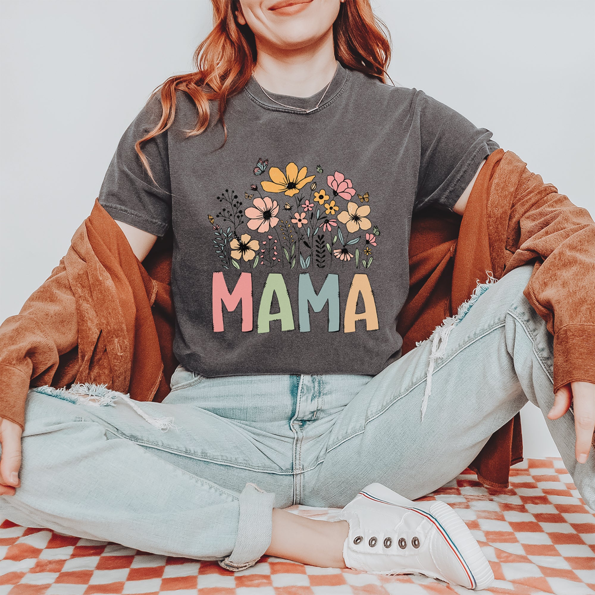 Mama Wildflower Retro Flower Vintage Soft Unisex T-shirt 