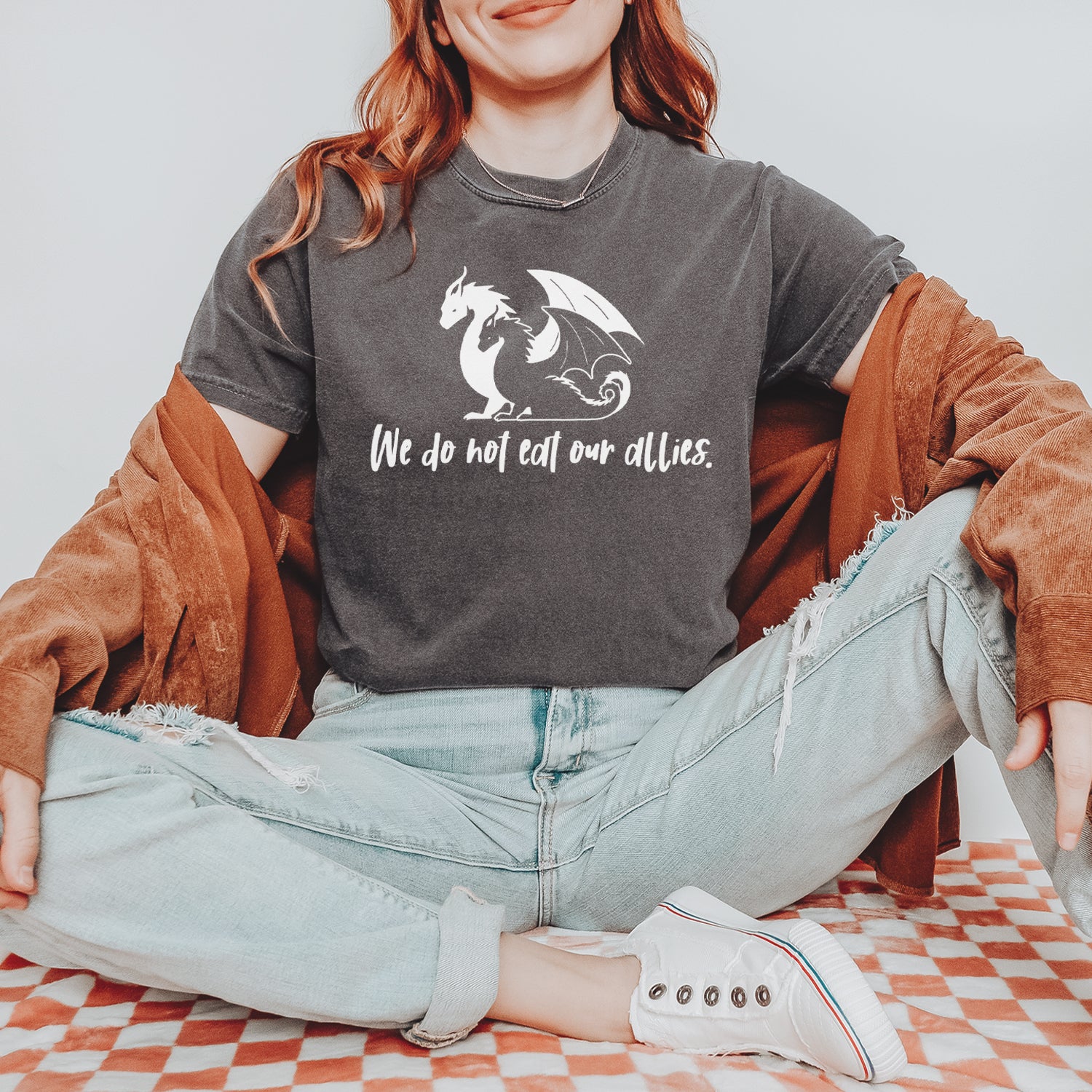 We Do Not Eat Our Allies Fourth Wing Basgiath Vintage Soft Unisex T-shirt 
